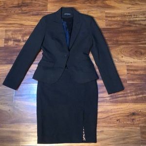 Express Skirt Suit